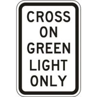 Cross on Green R10-1